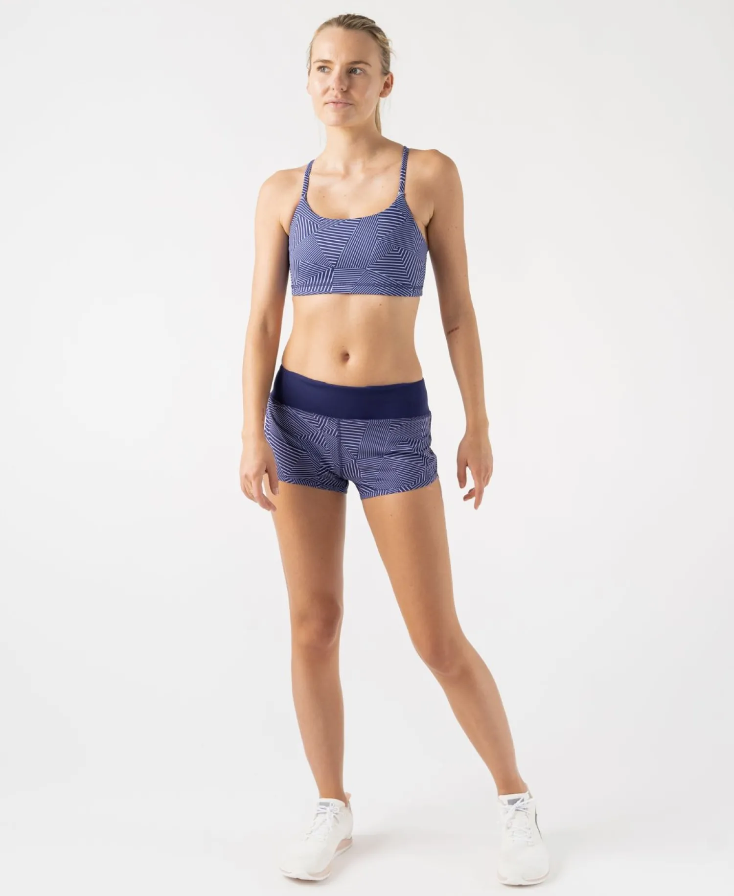 rabbit Shorts>Catch Me If You Can