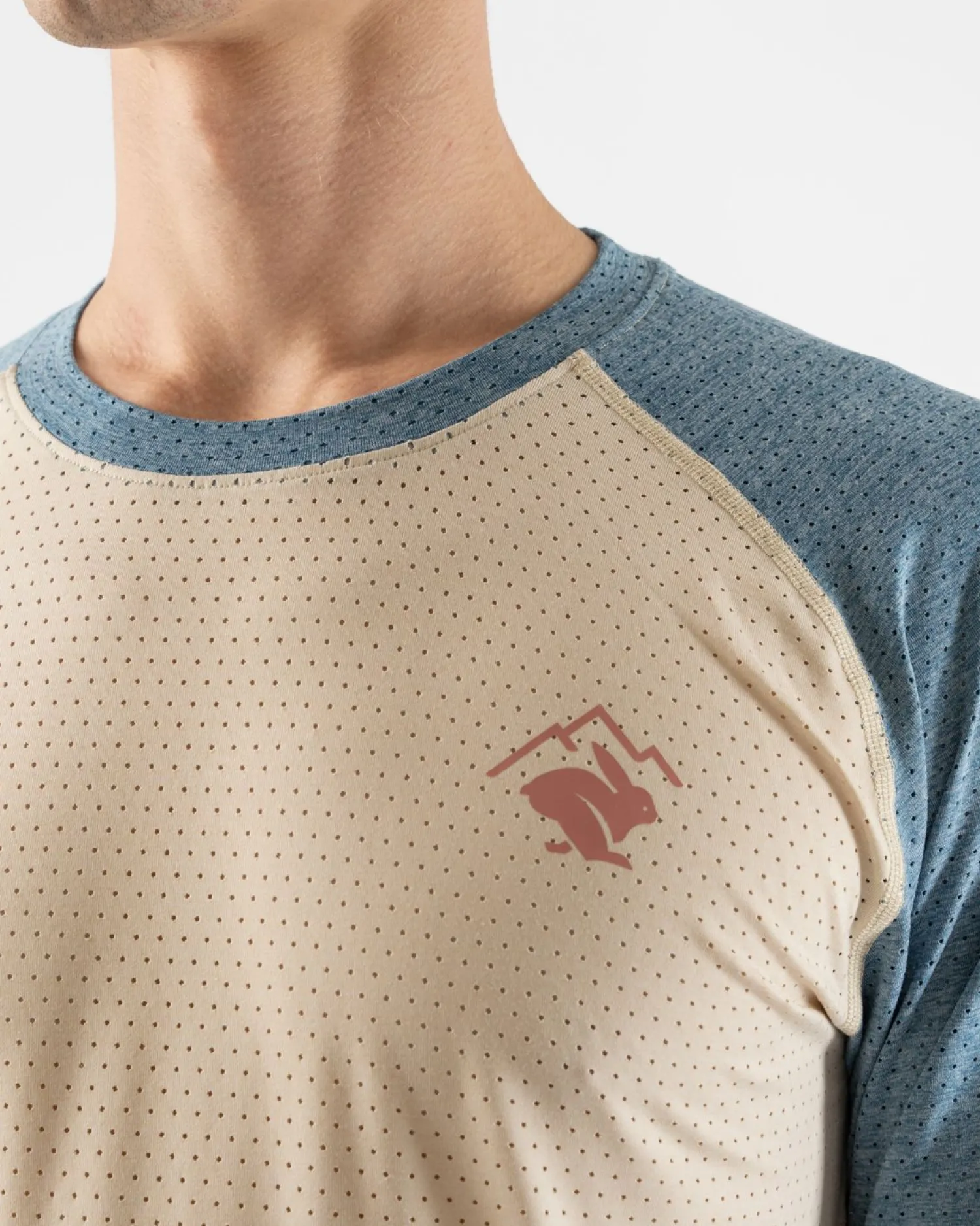 rabbit Long Sleeves>Ez Tee Perf Ls