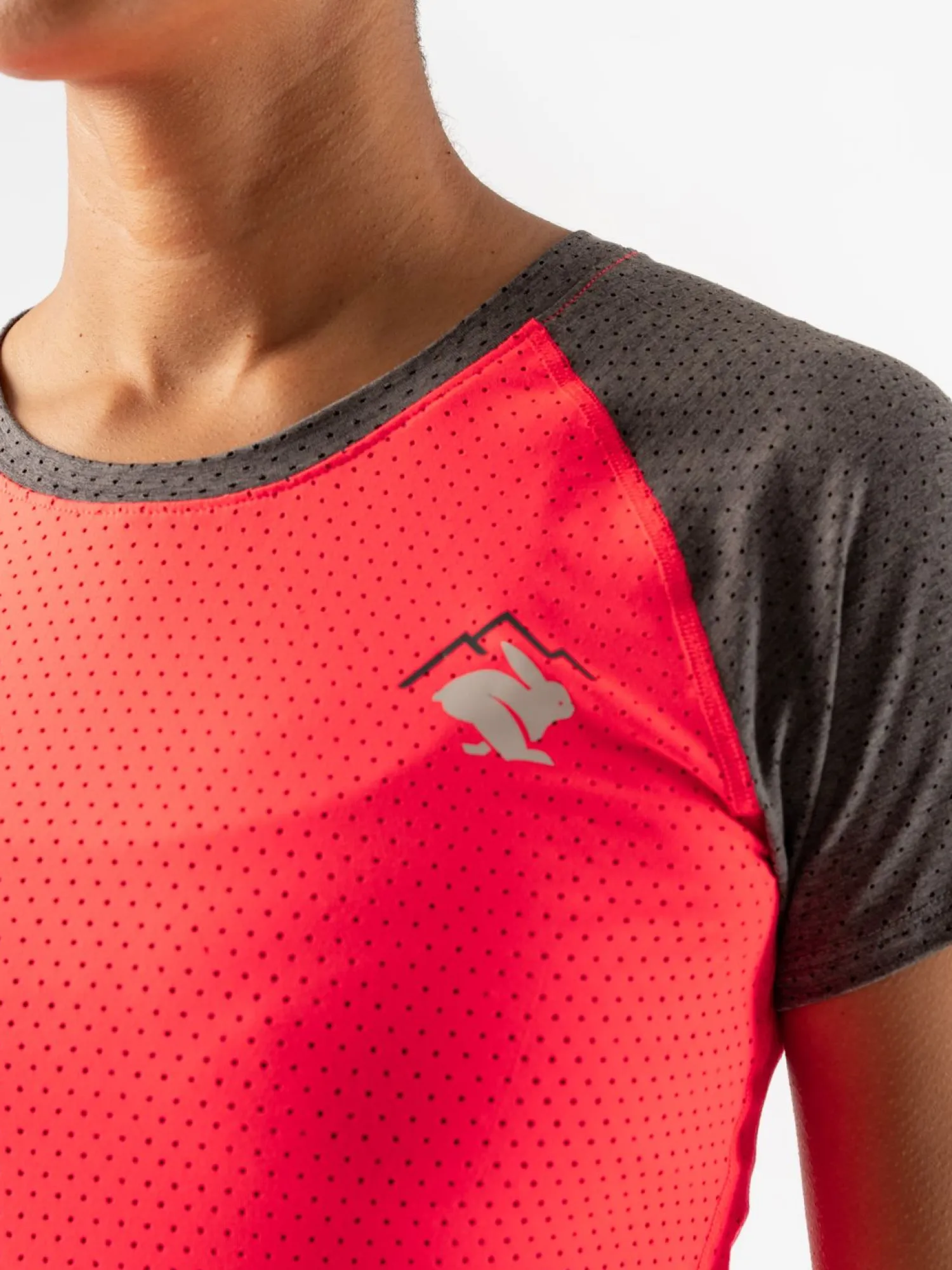 rabbit Short Sleeves>Ez Tee Perf Ss Fiery Coral
