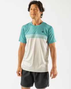 rabbit Short Sleeves><noscript><img width=