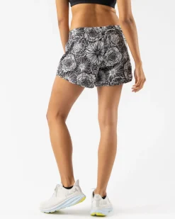 rabbit Shorts><noscript><img width=