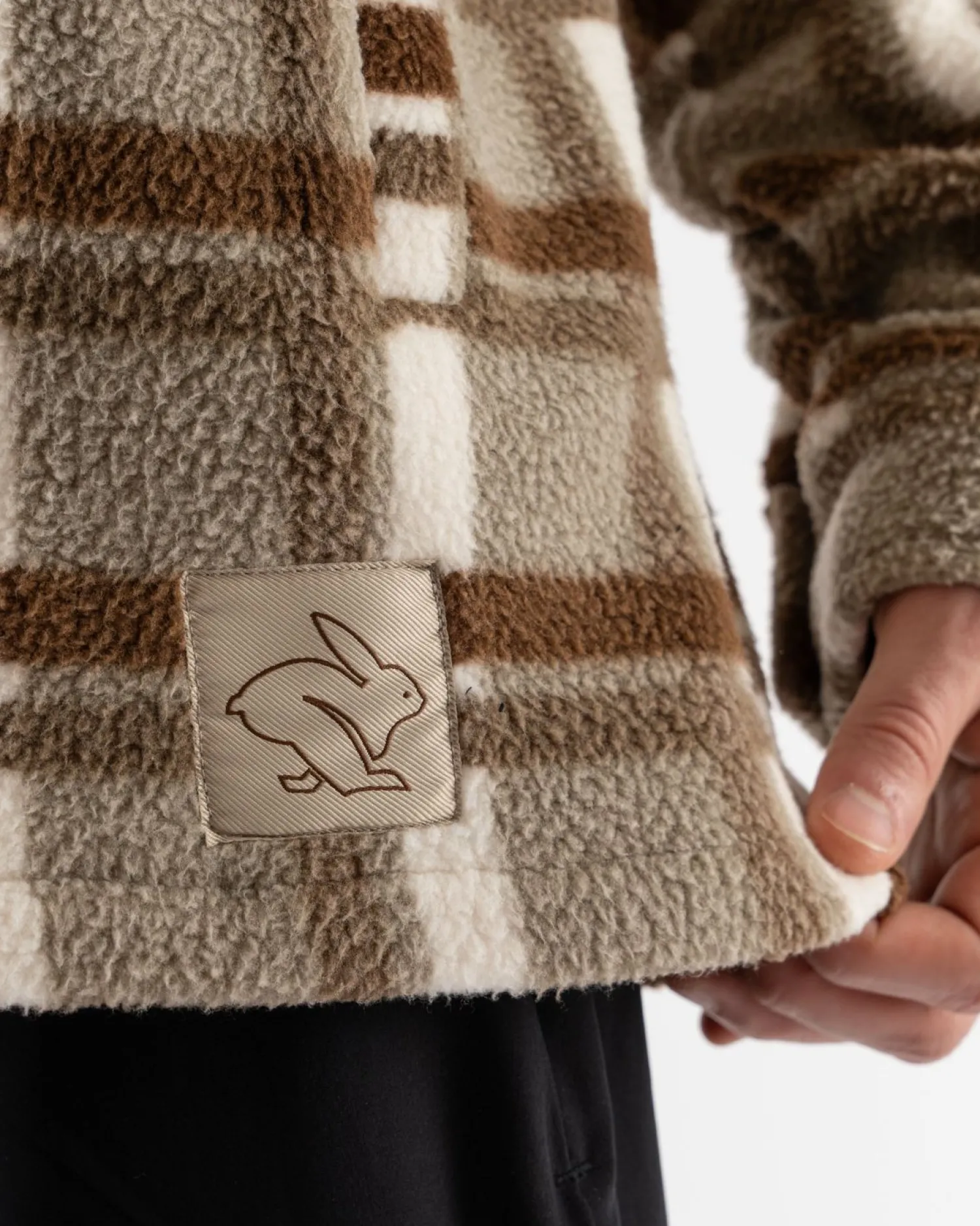rabbit Sweatshirts & Jackets>Fleece Of Mind Plaza Taupe Plaid
