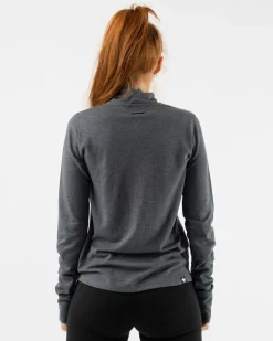 rabbit Long Sleeves><noscript><img width=