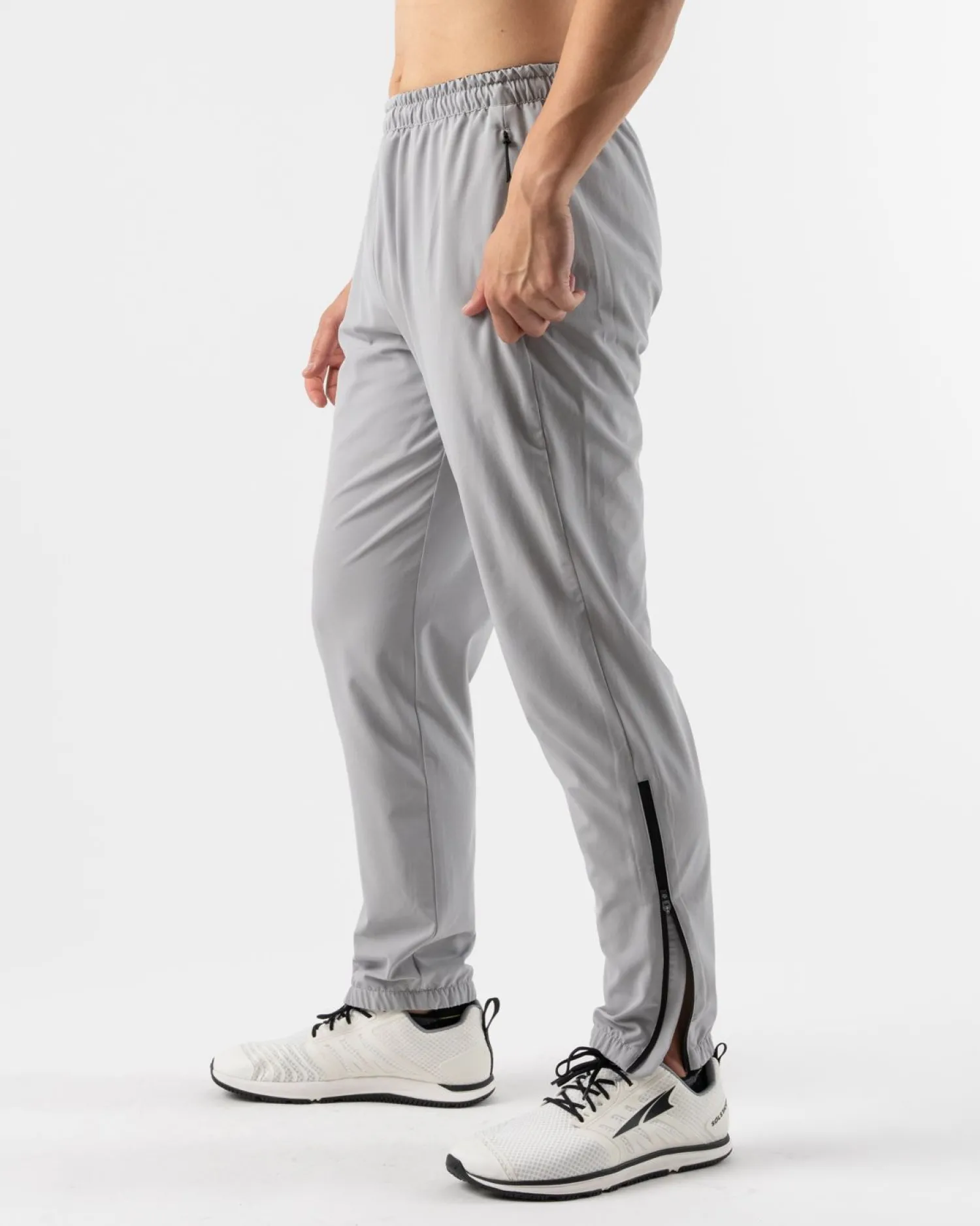 rabbit Joggers & Pants>Runners Alloy