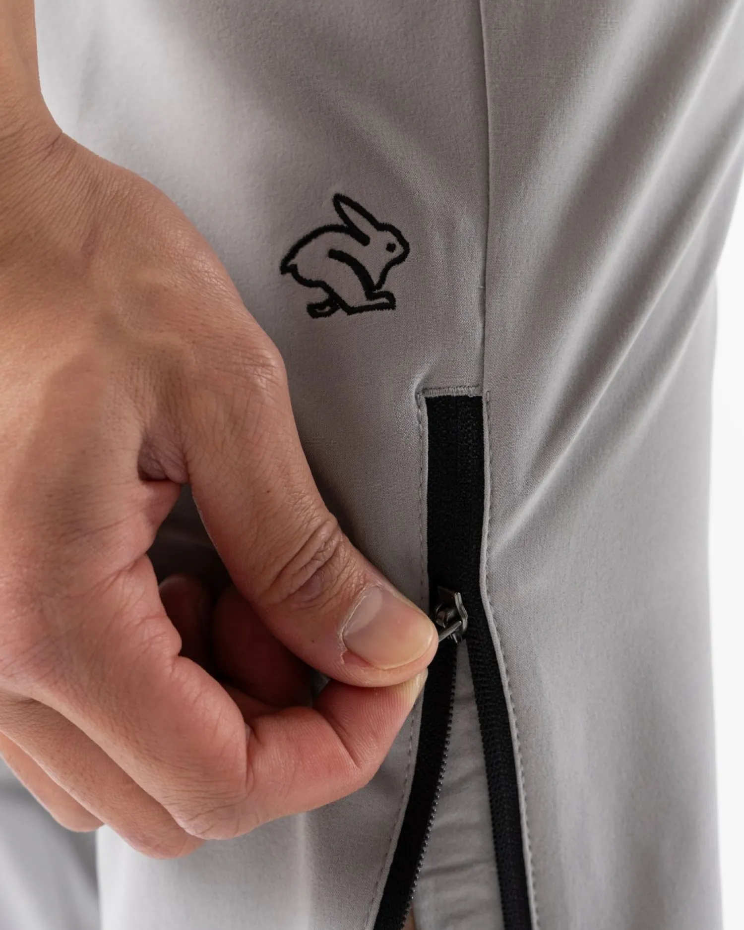 rabbit Joggers & Pants>Runners Alloy
