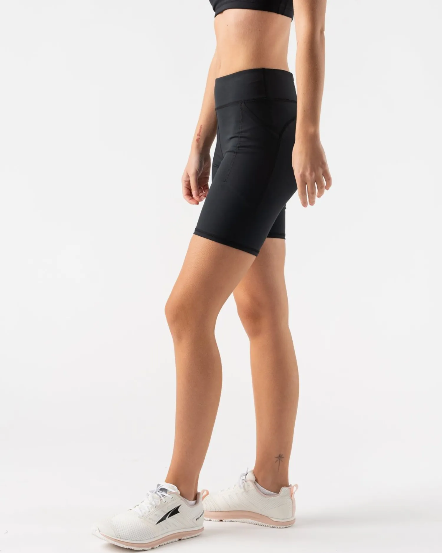 rabbit Shorts>Speed Leggy 7"